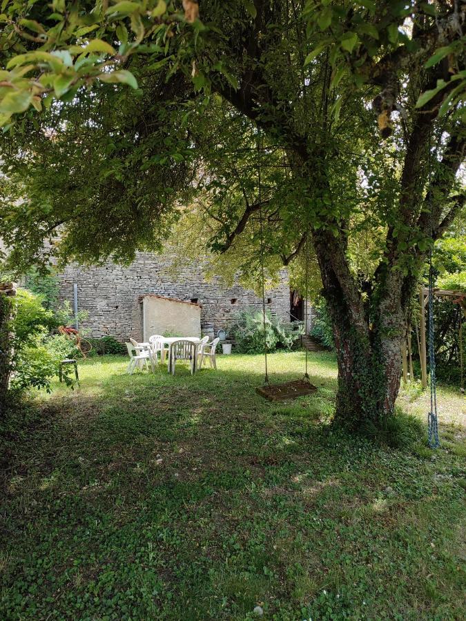 Le Clos Du Chateau Rully  Bagian luar foto